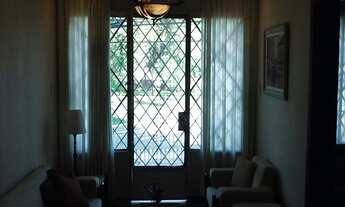 Imagem 7: 3 dormitórios, 5 banheiro, 4 vagas na garagem, 350M² de Área Construída