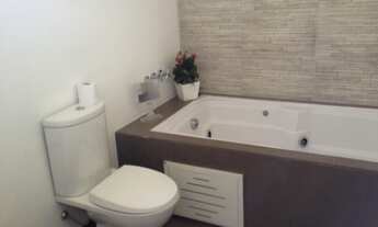 Imagem 6: 4 dormitórios, 1 suítes, 3 banheiro, 2 vagas na garagem, 350M² de Área Total