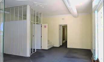 Imagem 7: 8 dormitórios, 4 vagas na garagem, 238M² de Área Construída, 238M² de Área Total