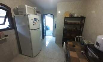 Imagem 2: 3 dormitórios na Rua Dos Tatuís