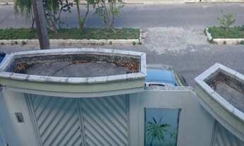 Imagem 7: 4 dormitórios na Rua Das Casuarinas