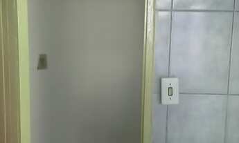 Imagem 3: 2 dormitórios, 2 banheiro, 1 vaga na garagem