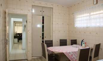 Imagem 4: 2 dormitórios, 3 banheiro, 2 vagas na garagem