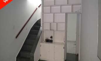 Imagem: 3 dormitórios, 2 banheiro, 2 vagas na garagem