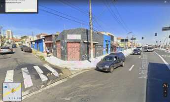 Imagem: 450M² de Área Construída