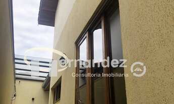 Imagem 3: 3 dormitórios, 1 suítes, 3 banheiro, 2 vagas na garagem, 150M² de Área Construída