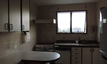 Imagem 6: 4 dormitórios, 2 suíte, 4 banheiro, 3 vagas na garagem, 185M² de Área Construída