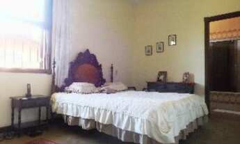 Imagem 5: 5 dormitórios, 2 suíte, 3 banheiro, 6 vagas na garagem, 365M² de Área Construída