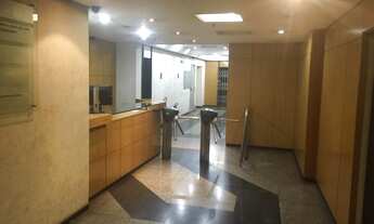 Imagem: 2 banheiro, 2 vagas na garagem, 155M² de