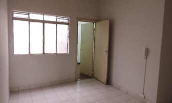 Imagem 1: 3 dormitórios, 1 banheiros, 90M² de Área Construída, 90M² de Área Total