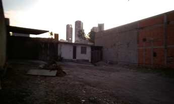 Imagem 3: 60 vagas na garagem