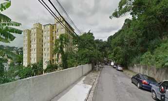 Imagem 2: 3 dormitórios, 1 banheiros, 1 vaga na garagem, 70M² de Área Construída