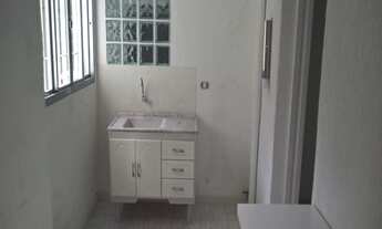 Imagem 4: 3 dormitórios, 1 suítes, 3 banheiro, 2 vagas na garagem