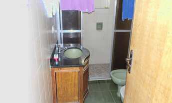 Imagem 6: 3 dormitórios, 1 suítes, 2 banheiro, 2 vagas na garagem, 135M² de Área Construída