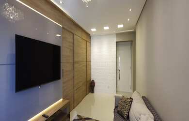 Imagem 3: TATUAPÉ - SEASONS - 107M² - 3 DORMITORIOS - 1 SUITE - ANDAR ALTO - VARANDA - 2 VAGAS