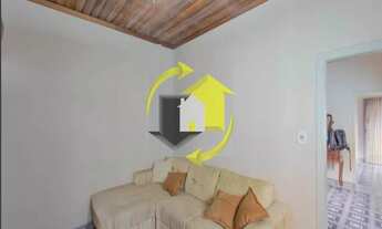 Imagem 3: 2 dormitórios, 1 banheiros, 1 vaga na garagem