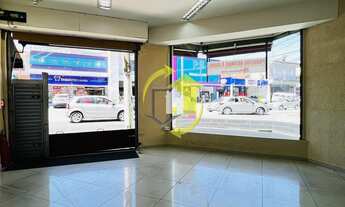 Imagem 2: LOJA DE ESQUINA - ALTO FLUXO DE PESSOAS - 50 M² - 1 WC - C/ VITRINE