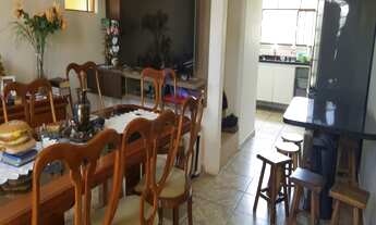 Imagem 2: CASA em Curitiba - PR, Bairro Alto