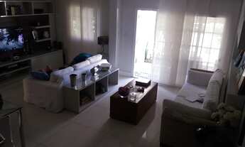 Imagem 2: 3 dormitórios, 3 suíte, 4 banheiro, 142M² de Área Construída, 142M² de Área Total