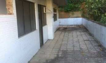 Imagem 4: 4 dormitórios, 1 banheiros, 10 vagas na garagem, 800M² de Área Construída