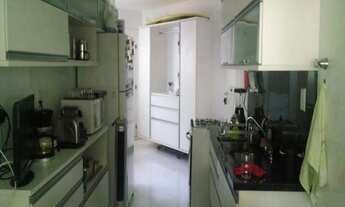 Imagem 2: 3 dormitórios, 1 suítes, 2 banheiro, 1 vaga na garagem, 130M² de Área Construída