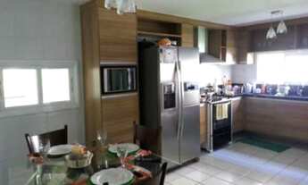 Imagem 7: 5 dormitórios, 4 suíte, 5 banheiro, 4 vagas na garagem, 230M² de Área Construída