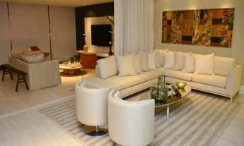 Imagem 3: 4 dormitórios, 4 suíte, 3 banheiro, 4 vagas na garagem, 305M² de Área Construída