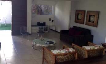 Imagem 2: 4 dormitórios, 3 suíte, 7 banheiro, 4 vagas na garagem, 350M² de Área Construída