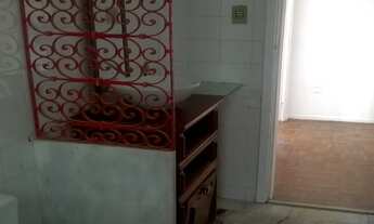 Imagem 4: 2 dormitórios, 1 banheiros, 1 vaga na garagem, 70M² de Área Construída