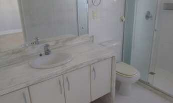 Imagem 15: 3 dormitórios, 3 suíte, 3 banheiro, 3 vagas na garagem, 276M² de Área Construída