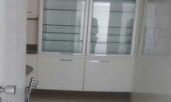 Imagem 2: 3 dormitórios, 1 suítes, 2 banheiro, 1 vaga na garagem, 147M² de Área Construída