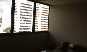 Imagem 2: 1 dormitório, 1 banheiros, 2 vagas na garagem, 40M² de Área Construída