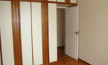 Imagem 4: 4 dormitórios, 1 suítes, 3 banheiro, 1 vaga na garagem, 160M² de Área Construída