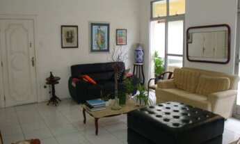 Imagem: 4 dormitórios, 1 suítes, 2 banheiro, 1