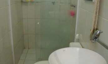 Imagem 4: 4 dormitórios, 1 suítes, 2 banheiro, 1 vaga na garagem, 172M² de Área Construída