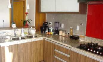 Imagem 3: 4 dormitórios, 2 suíte, 3 banheiro, 2 vagas na garagem, 134M² de Área Construída