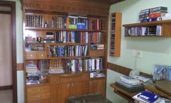 Imagem 4: 4 dormitórios, 4 suíte, 5 banheiro, 4 vagas na garagem, 396M² de Área Construída