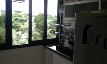 Imagem 2: 4 dormitórios, 3 suíte, 5 banheiro, 3 vagas na garagem, 230M² de Área Construída