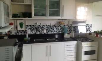 Imagem 3: 4 dormitórios, 3 suíte, 5 banheiro, 3 vagas na garagem, 230M² de Área Construída