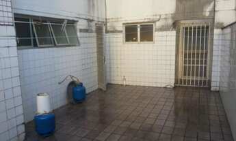 Imagem 3: 3 dormitórios, 1 suítes, 2 banheiro, 1 vaga na garagem, 154M² de Área Construída