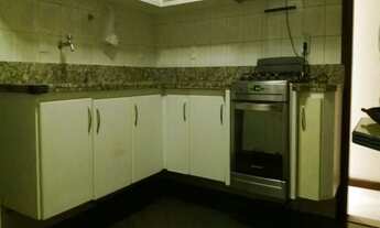 Imagem 4: 3 dormitórios, 1 suítes, 2 banheiro, 2 vagas na garagem, 133M² de Área Construída