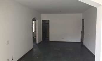 Imagem: 2 dormitórios, 1 suítes, 2 banheiro, 2