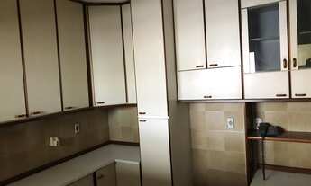 Imagem 4: 2 dormitórios, 1 suítes, 2 banheiro, 2 vagas na garagem, 420M² de Área Construída