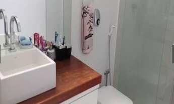 Imagem 4: 4 dormitórios, 3 banheiro, 2 vagas na garagem, 160M² de Área Construída, 240M² de Área Tot