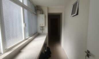 Imagem 7: 3 dormitórios, 1 suítes, 2 banheiro, 1 vaga na garagem, 93M² de Área Construída