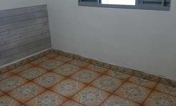 Imagem 6: Casa Ampla, bem localizada, e com pomar. Seu cantinho verde na Cidade