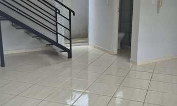 Imagem: Sobrado no bairro Vila Irineu em Votorantim