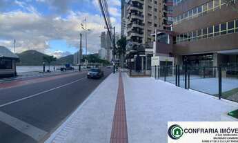 Imagem 4: 2 banheiro, 274M² de Área Construída, 317M² de Área Total