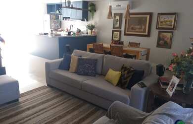 Imagem 7: 3 dormitórios, 3 suíte, 4 banheiro, 2 vagas na garagem, 215M² de Área Total