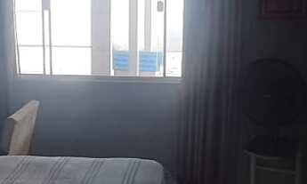 Imagem 3: 3 dormitórios, 1 suítes, 2 banheiro, 4 vagas na garagem